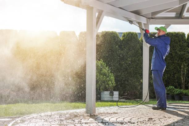Best Pool Deck Cleaning  in Bee Ridge, FL